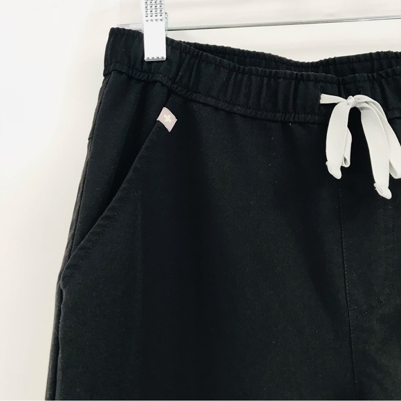 Fig's Men's Tansen Jogger Scrub Pants in Black Size Small Tall - Picture 2 of 8